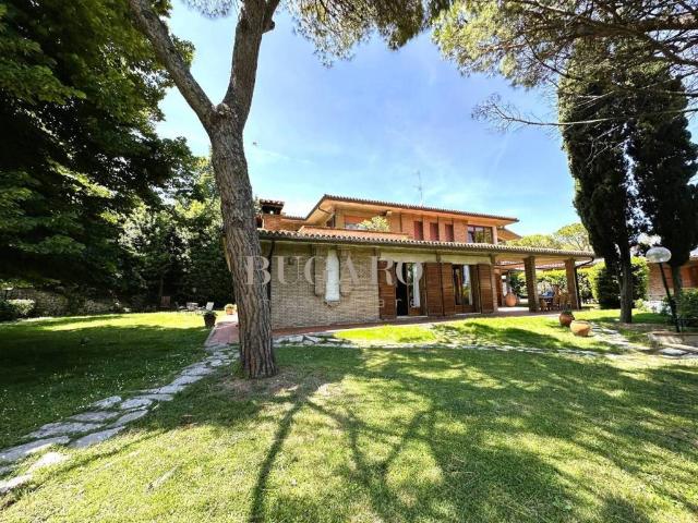 Villa Indipendente in vendita a Marche, Ancona