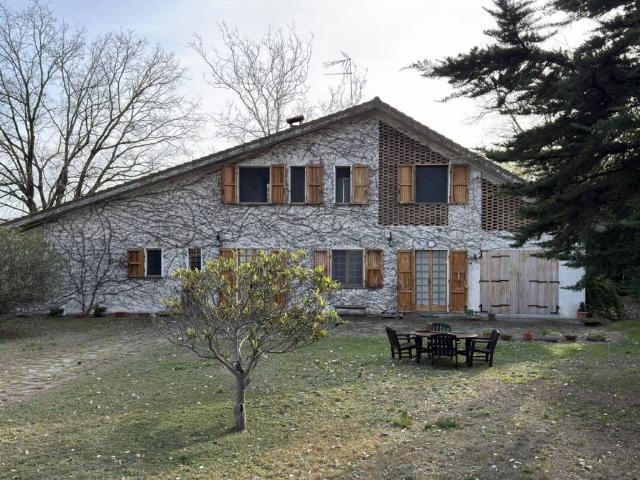Villa Indipendente in vendita a Marche, Ancona