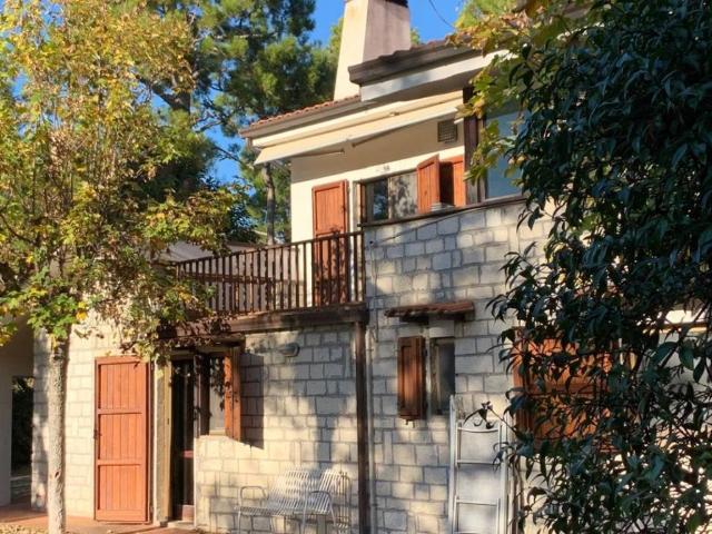 Villa Indipendente in vendita a Marche, Ancona