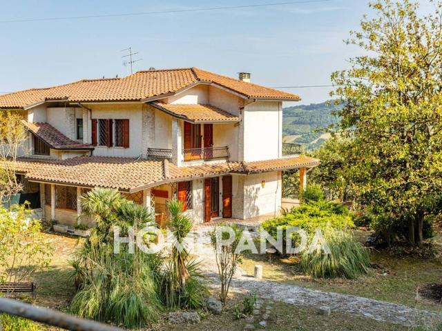 Villa Indipendente in vendita a Marche, Ancona