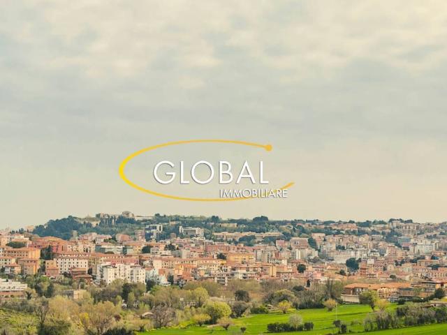 Villa Indipendente in vendita a Pinocchio, Ancona