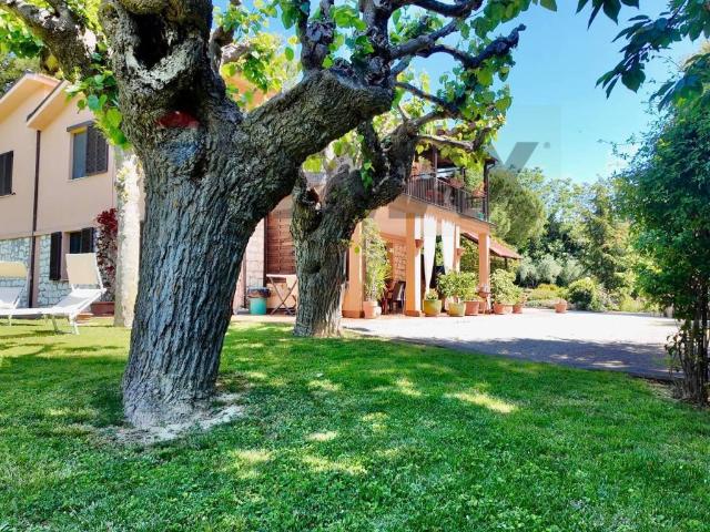 Villa Indipendente in vendita a Marche, Ancona