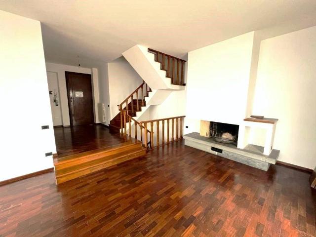 Villa Indipendente in vendita a Pinocchio, Ancona