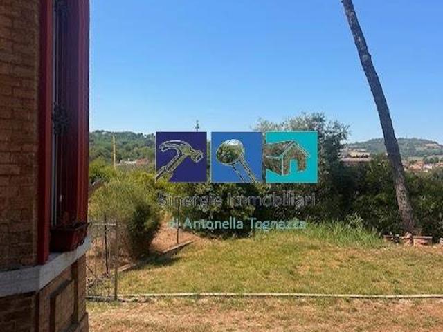 Villa Indipendente in vendita a Marche, Ancona