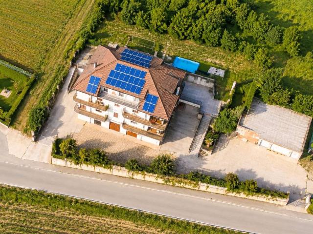 Villa Indipendente in vendita a Piemonte, Torino
