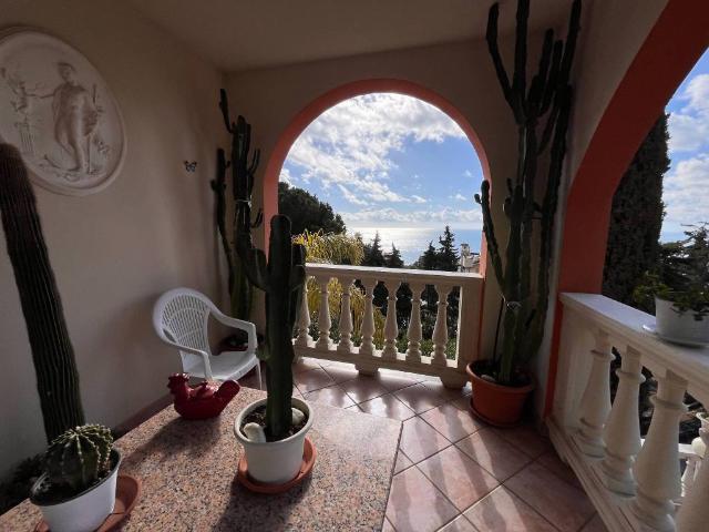 Villa Indipendente in vendita a Andora, Liguria