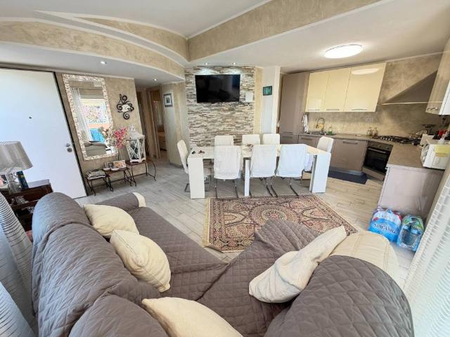 Villa Indipendente in vendita a Andora, Liguria