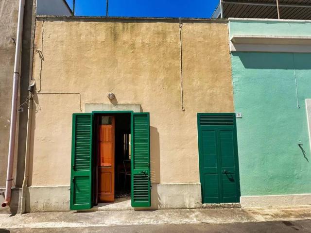 Villa Indipendente in vendita a Puglia, Lecce