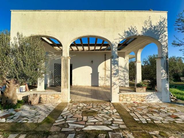 Villa Indipendente in vendita a Puglia, Lecce