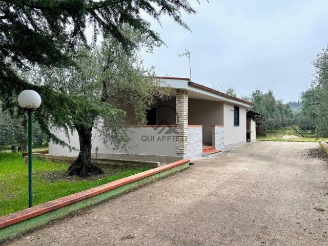 Villa Indipendente in vendita a Puglia, Barletta-andria-trani