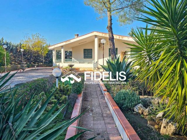 Villa Indipendente in vendita a Andria, Barletta-andria-trani