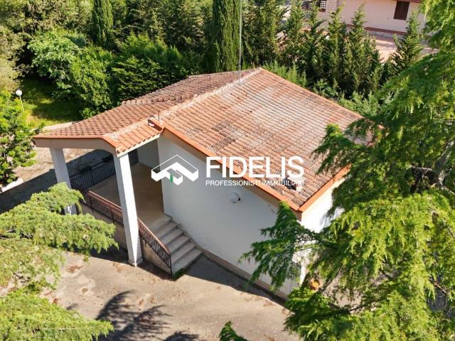 Villa Indipendente in vendita a Puglia, Barletta-andria-trani