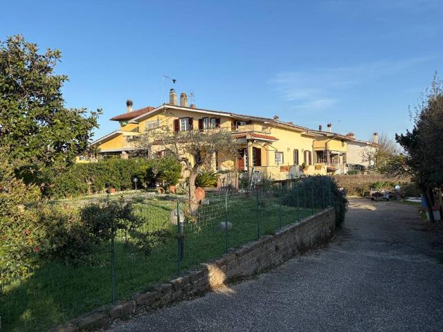 Villa Indipendente in vendita a Roma Capitale, Lazio