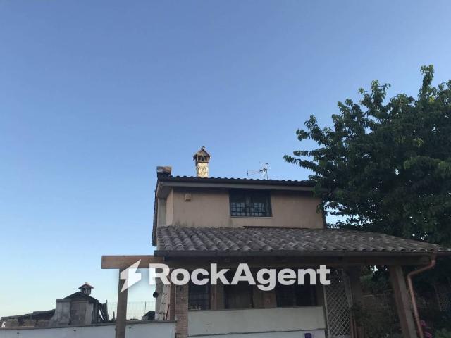 Villa Indipendente in vendita a Roma Capitale, Lazio
