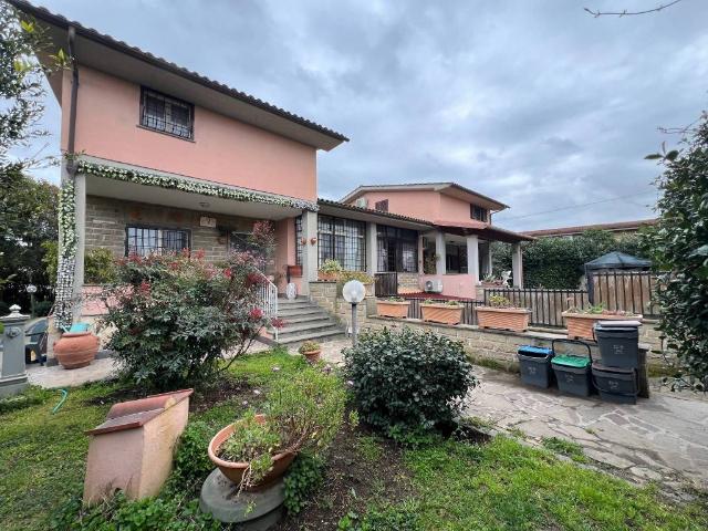 Villa Indipendente in vendita a Colle Biadaro, Roma Capitale
