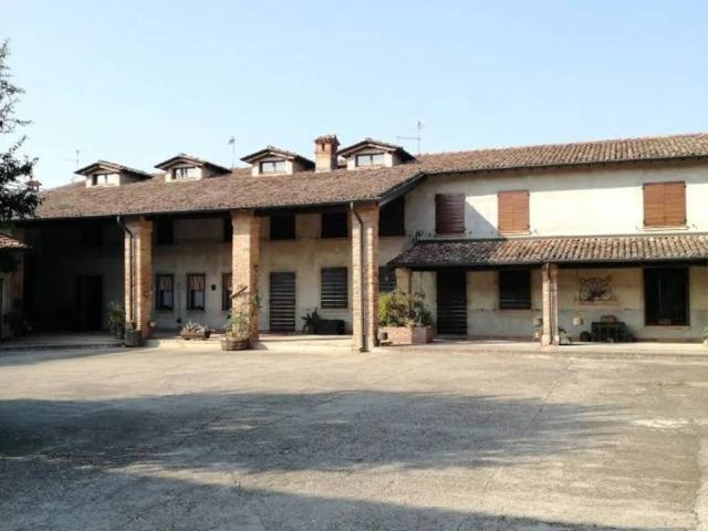 Villa Indipendente in vendita a Annicco, Lombardia