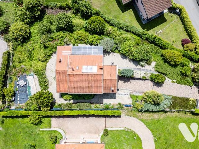 Villa Indipendente in vendita a Annone Di Brianza, Lombardia
