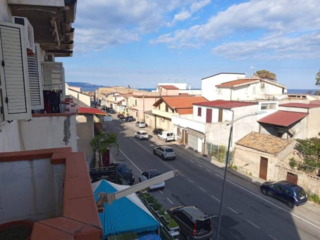 Appartamento in vendita a Calabria, Reggio Calabria