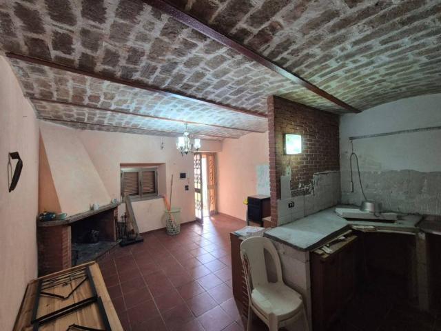 Villa Indipendente in vendita a Antrodoco, Lazio