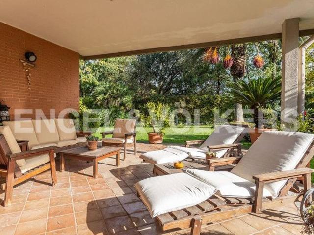 Villa Indipendente in vendita a Lido di Enea, Roma Capitale