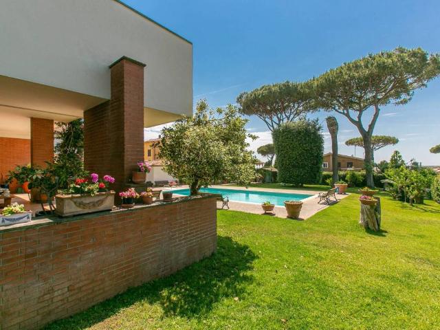 Villa Indipendente in vendita a Roma Capitale, Lazio