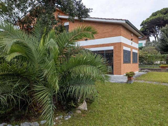 Villa Indipendente in vendita a Lido di Enea, Roma Capitale