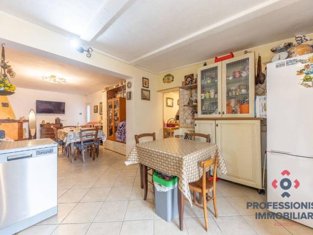 Villa Indipendente in vendita a Padiglione, Roma Capitale