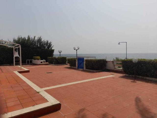 Villa Indipendente in vendita a Lido di Marechiaro, Roma Capitale