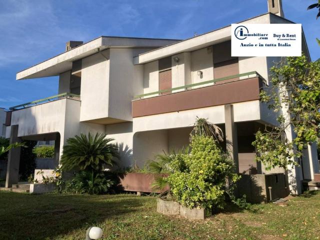 Villa Indipendente in vendita a Piscinari, Roma Capitale