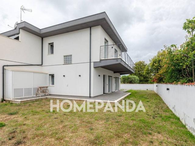Villa Indipendente in vendita a Selva Secca, Roma Capitale