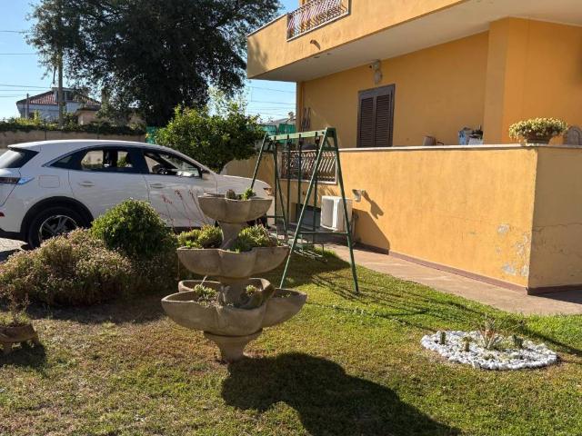 Villa Indipendente in vendita a Lavinio Stazione, Roma Capitale