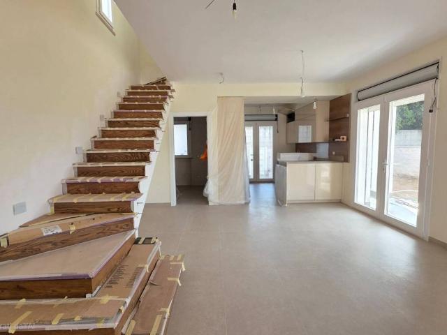Villa Indipendente in vendita a Anzio Colonia, Roma Capitale