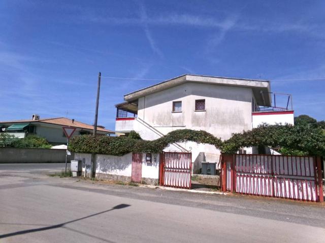 Villa Indipendente in vendita a Anzio