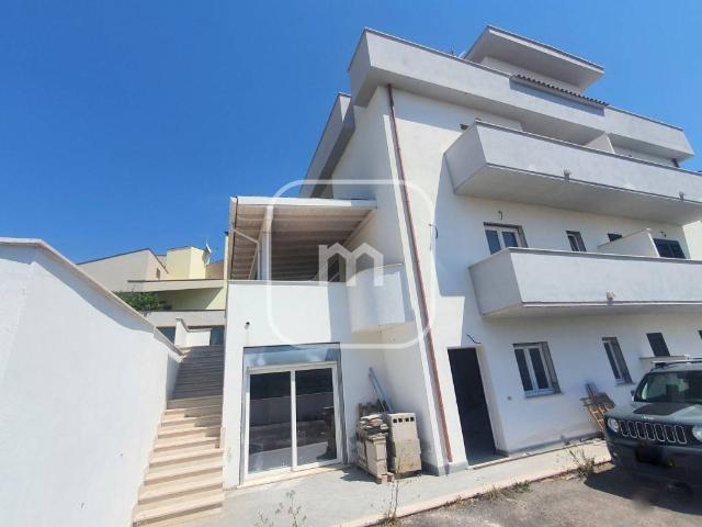 Villa Indipendente in vendita a Lido di Marechiaro, Roma Capitale