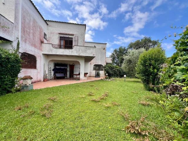 Villa Indipendente in vendita a Roma Capitale, Lazio