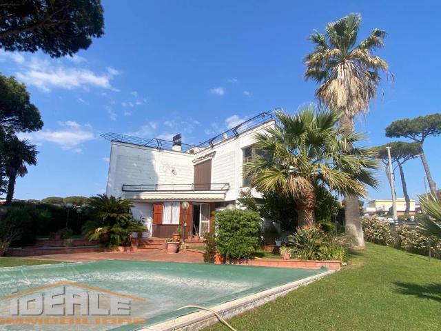 Villa Indipendente in vendita a Roma Capitale, Lazio