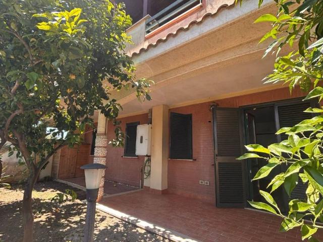 Villa Indipendente in vendita a Villa Claudia, Roma Capitale