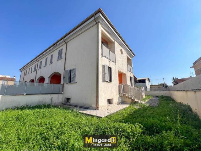 Villa Indipendente in vendita a Melorosso, Roma Capitale