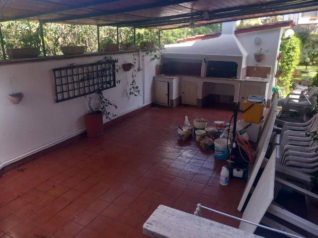 Villa Indipendente in vendita a Lido di Enea, Roma Capitale