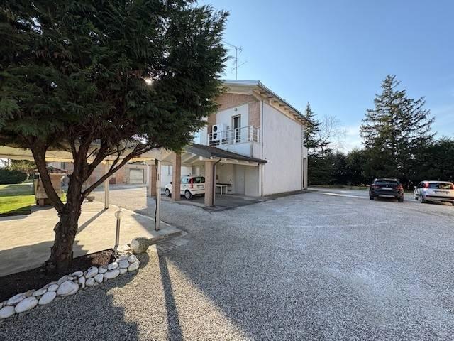 Villa Indipendente in vendita a Unione Terre d'Acqua, Anzola Dell'emilia