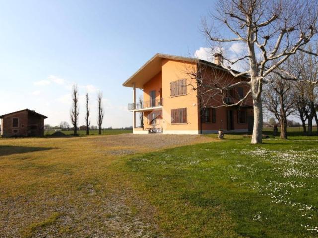 Villa Indipendente in vendita a Unione Terre d'Acqua, Anzola Dell'emilia