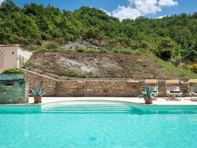Casa in vendita a Apecchio, Pesaro e Urbino