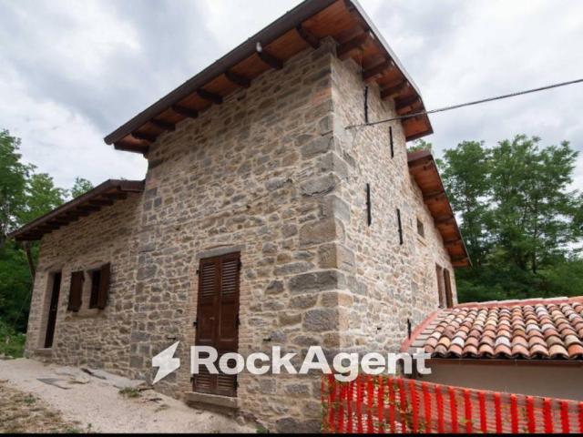 Villa Indipendente in vendita a Marche, Pesaro E Urbino