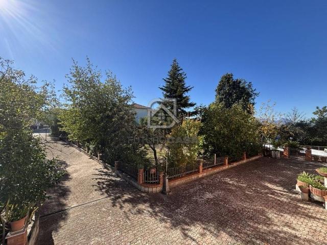 Villa Indipendente in vendita a Apice, Campania
