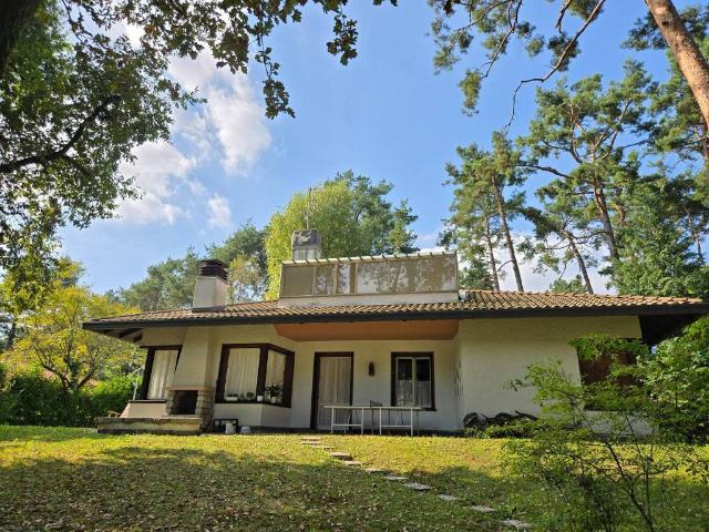 Villa Indipendente in vendita a La Pinetina, Appiano Gentile