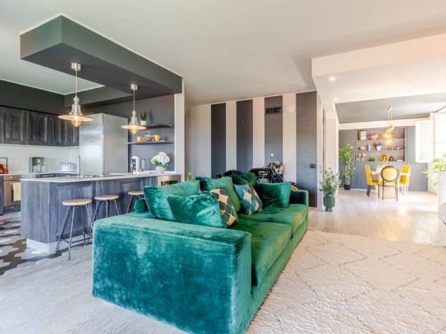 Villa Indipendente in vendita a Appiano Gentile, Lombardia