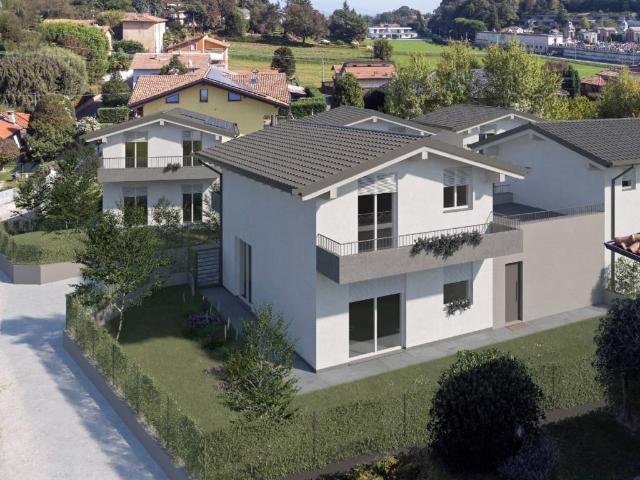 Villa Indipendente in vendita a Mont Beludrò, Appiano Gentile