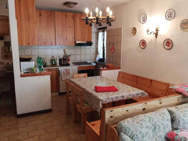 Villa Indipendente in vendita a San Pietro, Aprica