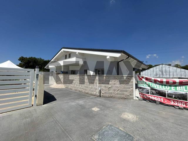 Villa Indipendente in vendita a Leda, Aprilia