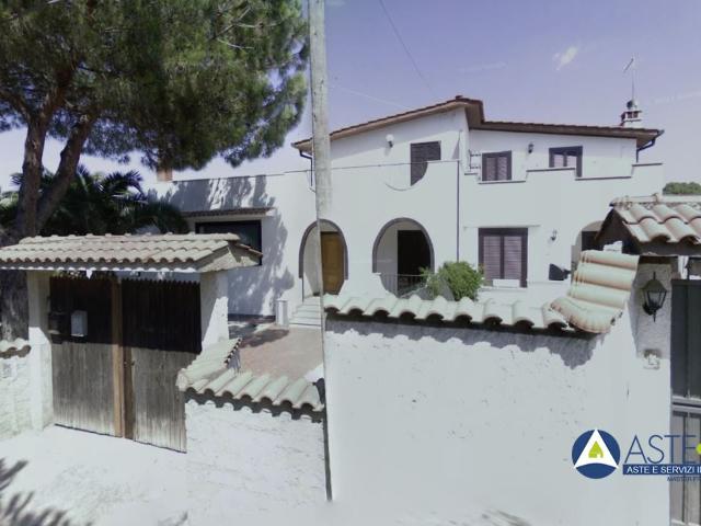 Villa Indipendente in vendita a La Cogna, Aprilia